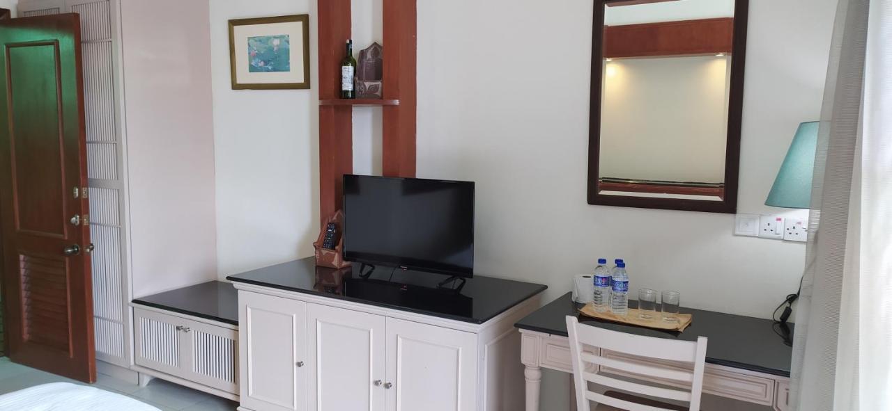 Port Dickson Private Unit Chalet Exteriör bild